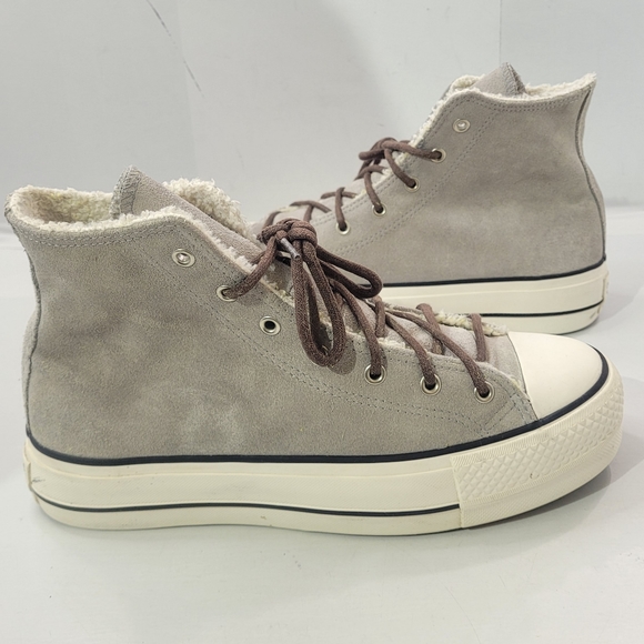 CONVERSE CTAS PLATFORM HIGH WOMEN'S SIZE 8 GREY SUEDE SHERPA A1 - Picture 2 of 15